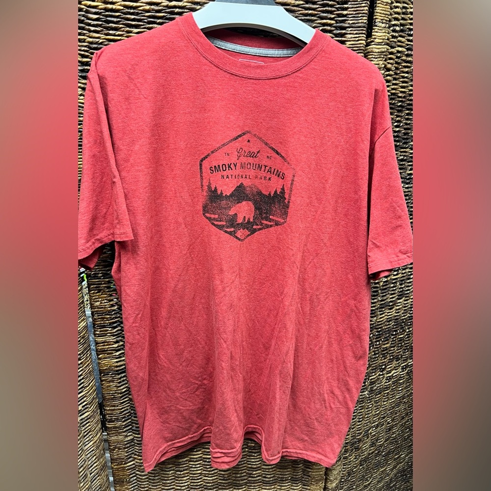 The North Face - Smoky Mountains Red Graphic T-Shirt - Mens XLarge‎
